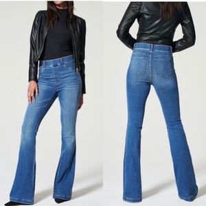 Spanx Jeans Flare Pull On in Vintage Indigo Small NEW